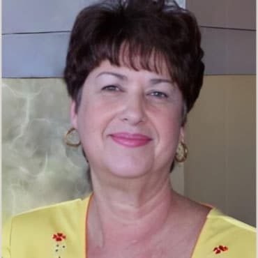 headshot of Carol Ray, the founder of Notary2Pro